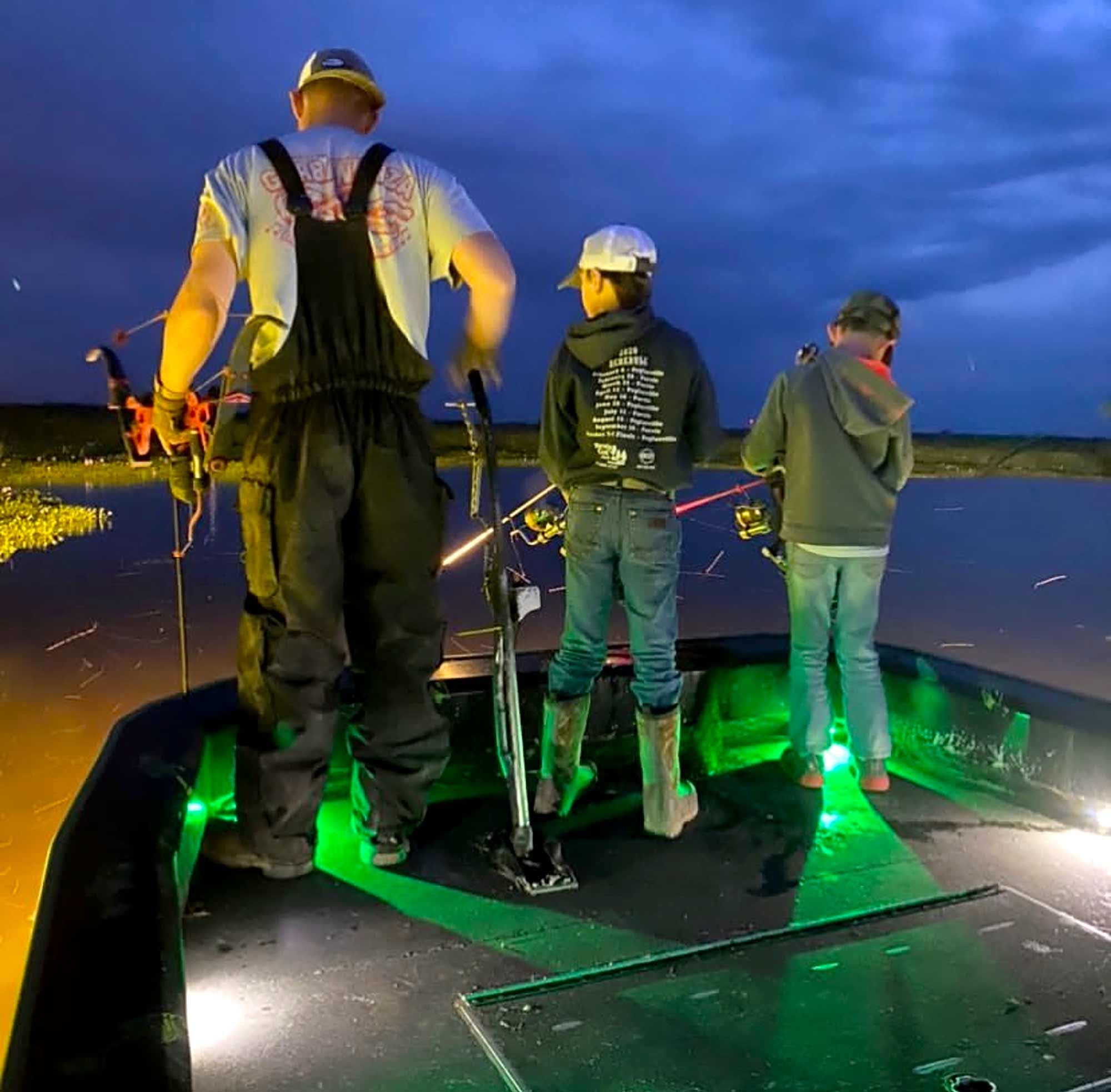 Extreme Bowfishing – Texas Premiere Alligator Gar Guide Service